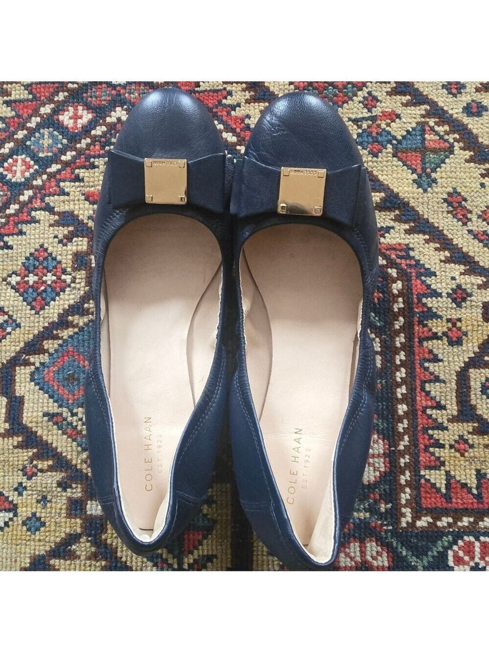 Cole Haan Emory Navy Leather Bow Gold Logo Ballet Flats - Picture 6 of 14